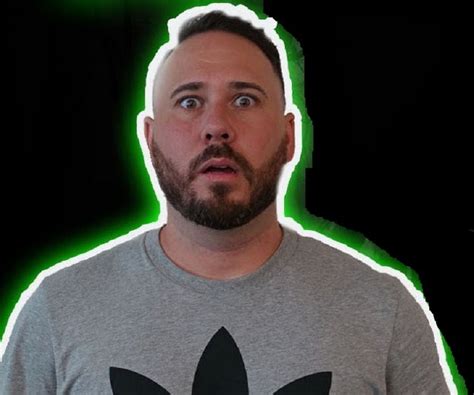 OmarGoshTV (@omargosh004) .